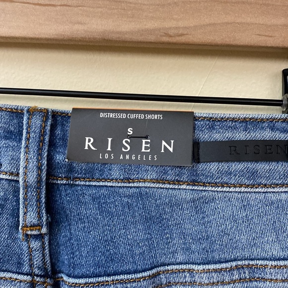 New! Risen Distressed Cuffed Jean Shorts - Picture 4 of 7